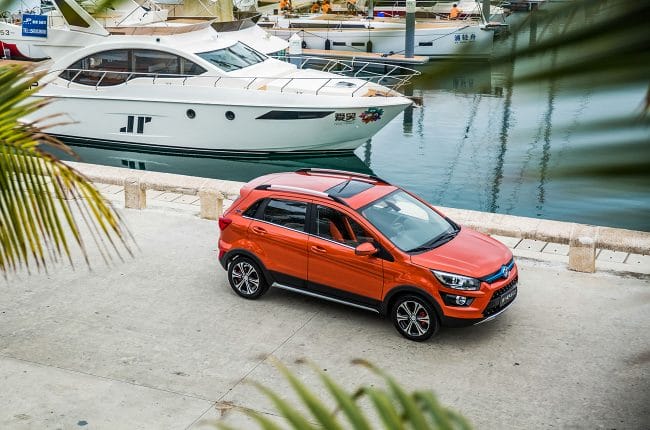 BAIC EX260