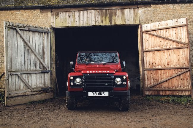 Land Rover Defender Works V8