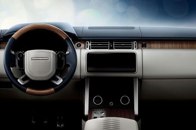 Range Rover SV Coupé