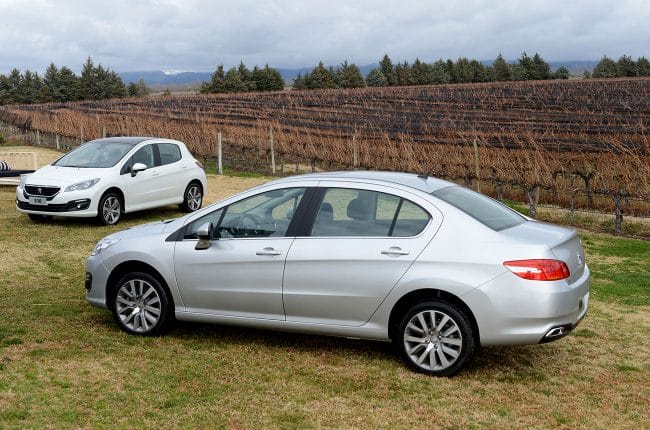 Peugeot 308 y 408