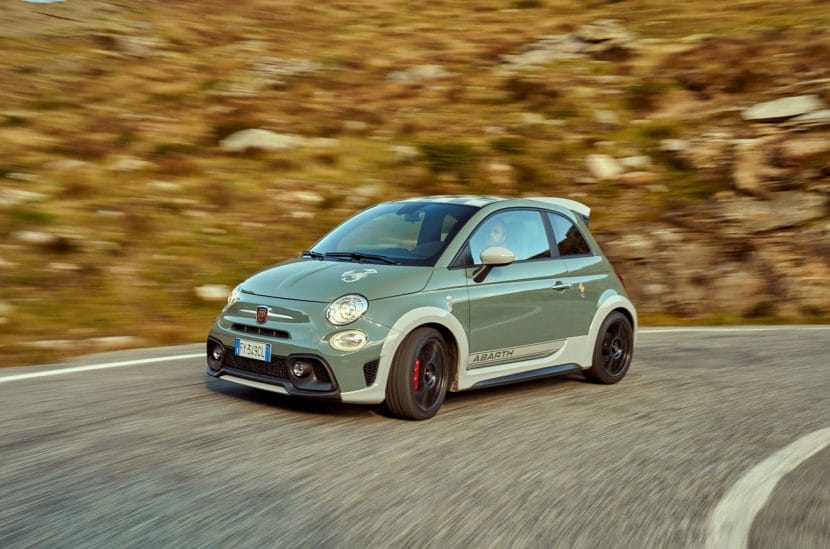 Abarth 695 70 Anniversary