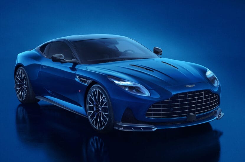 Aston Martin DB12 S