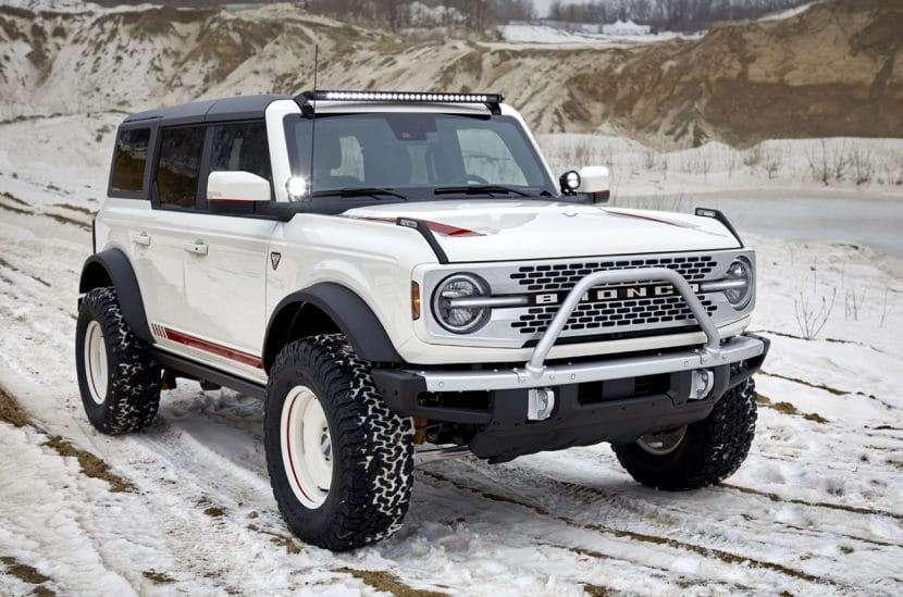 Ford Bronco Papa Francisco First Edition