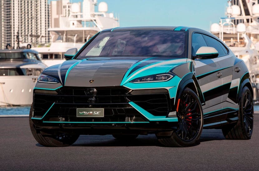 Lamborghini Urus SE Miami