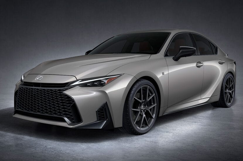 Lexus IS