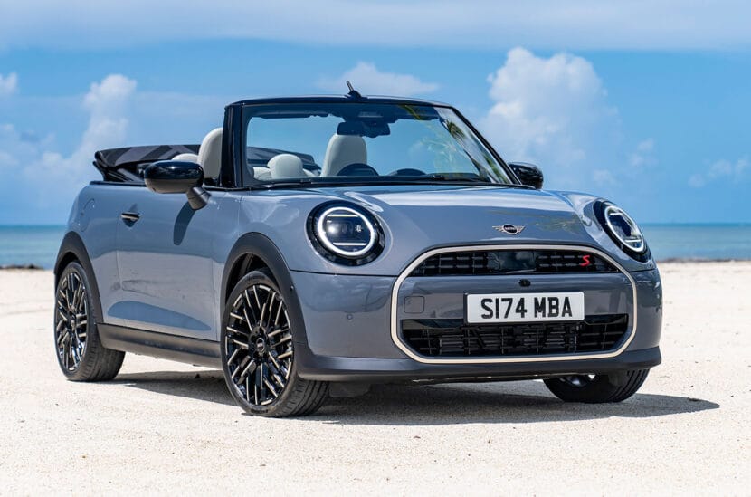 MINI Cooper Cabrio