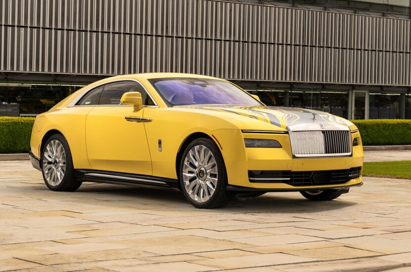 Rolls-Royce Spectre Semaphore