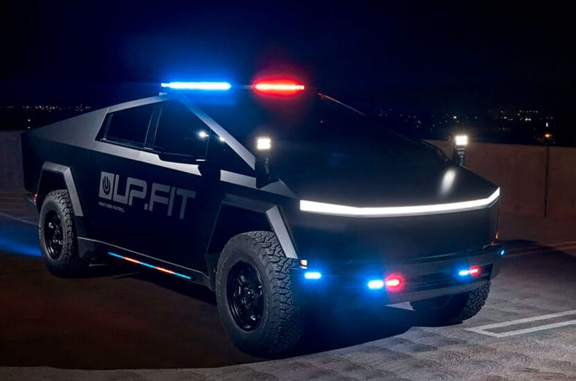 Tesla Cybertruck Policía