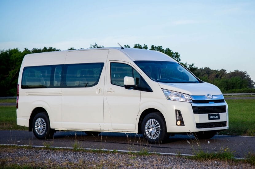 Toyota Hiace Commuter