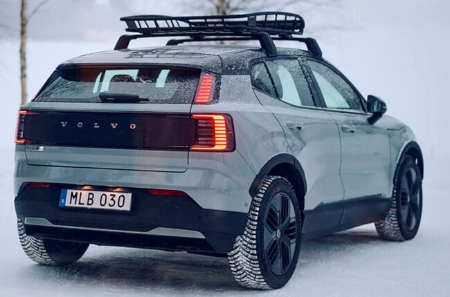 Volvo EX30 Cross Country